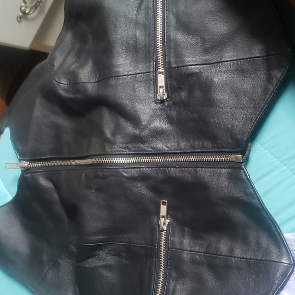 Gossip Jackets & Blazers - EUC Real leather vest